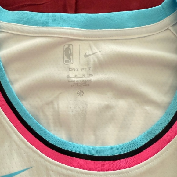 Jimmy Butler Miami Heat Nike Unisex 2024/25 Swingman Player Jersey City Edition - Picture 5 of 6